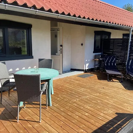 Feriehus Marielyst And Downtown Bøtø By